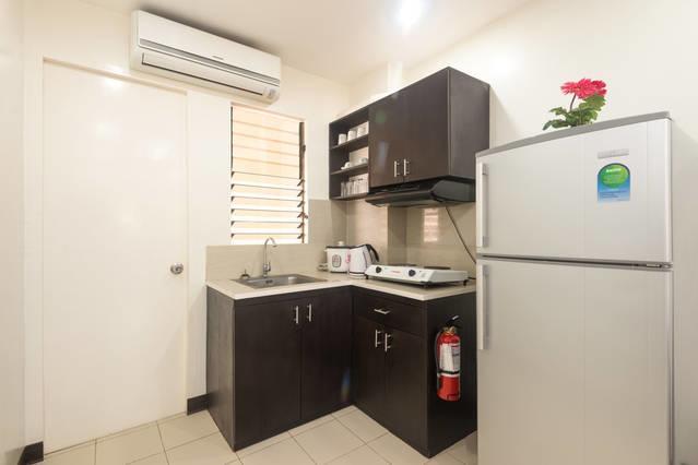 Strawberry Residences Cebu Exterior photo
